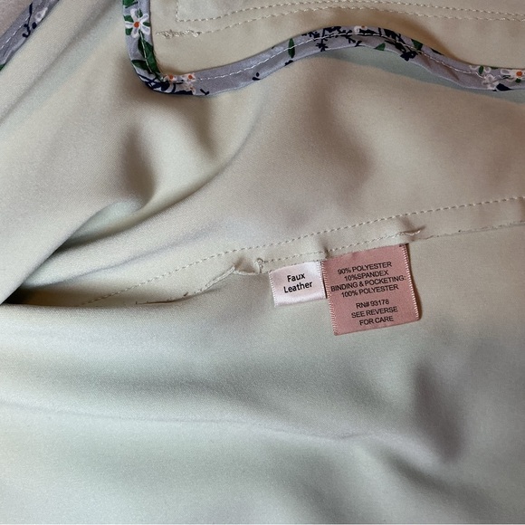 Philosophy Women's light green faux Jacket - Picture 8 of 8